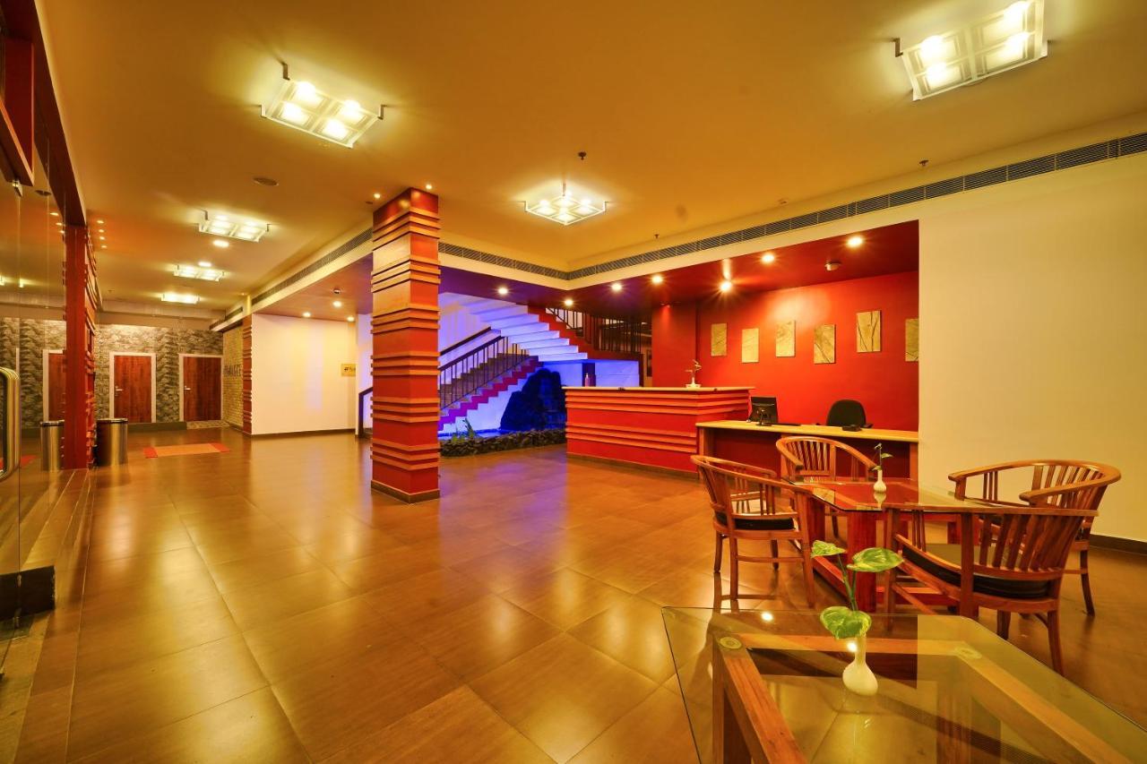 Misty Gate Hotel Vythiri Exterior photo