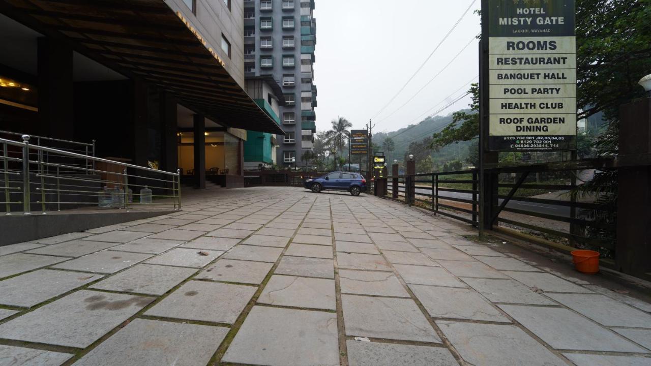 Misty Gate Hotel Vythiri Exterior photo