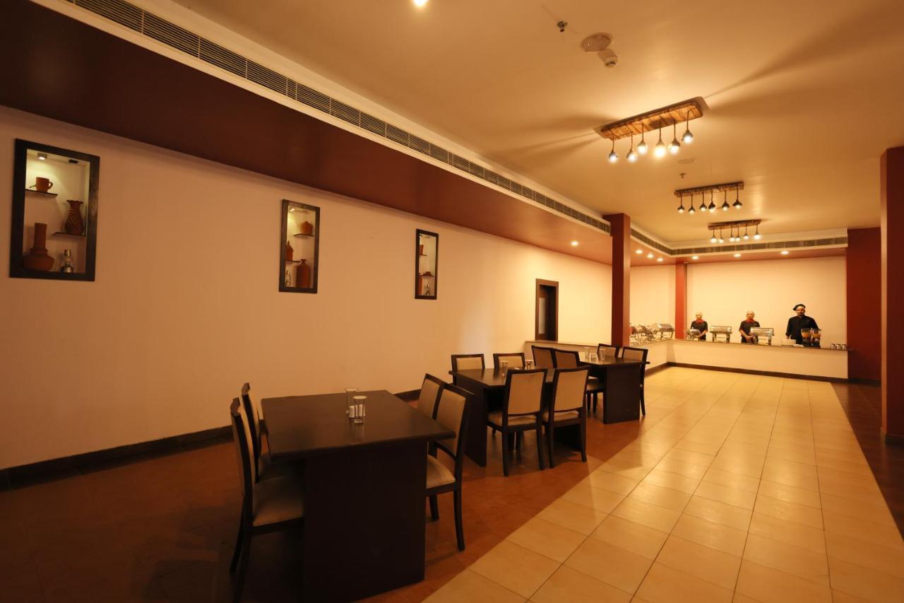 Misty Gate Hotel Vythiri Exterior photo